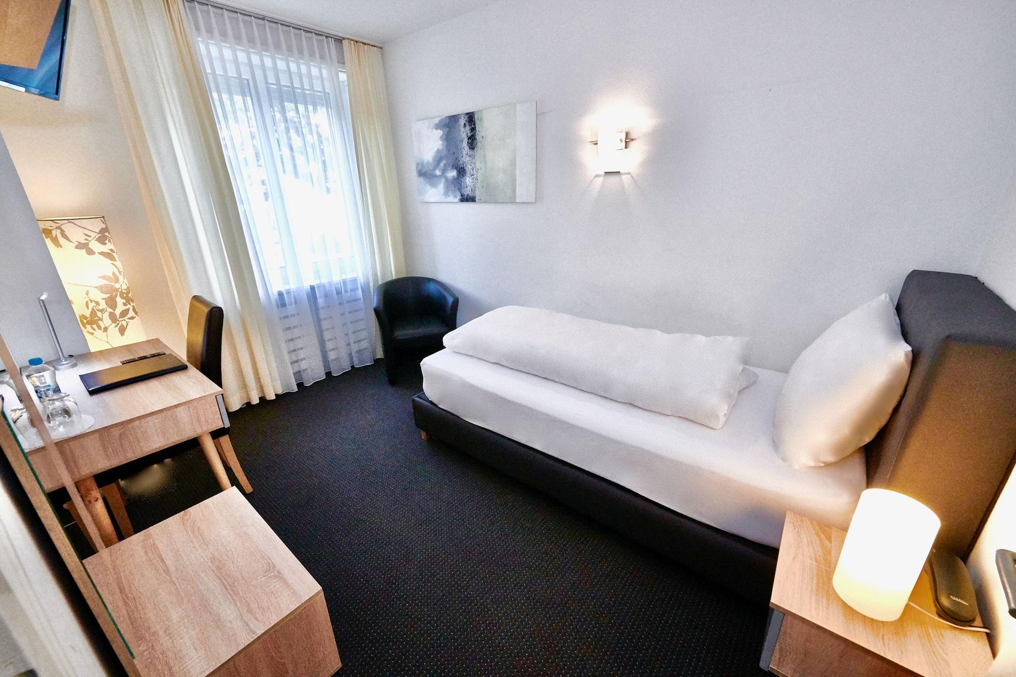 Balegra City Hotel Basel Contactless Self Check-In Zewnętrze zdjęcie