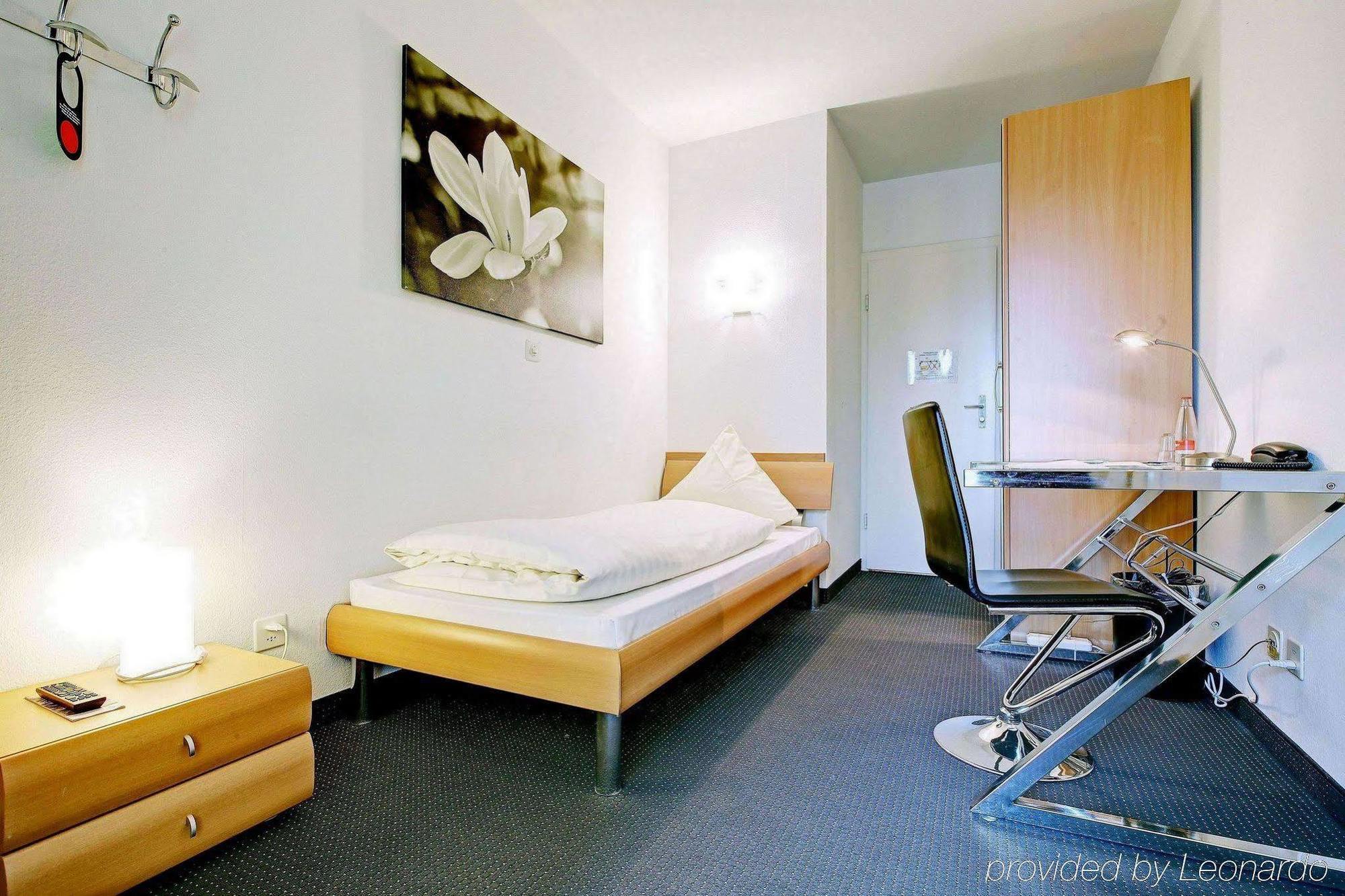 Balegra City Hotel Basel Contactless Self Check-In Zewnętrze zdjęcie